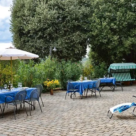 Popoltaio-schiacciato Sleeps 8 Pool Air Con Апартаменты Ravigliano